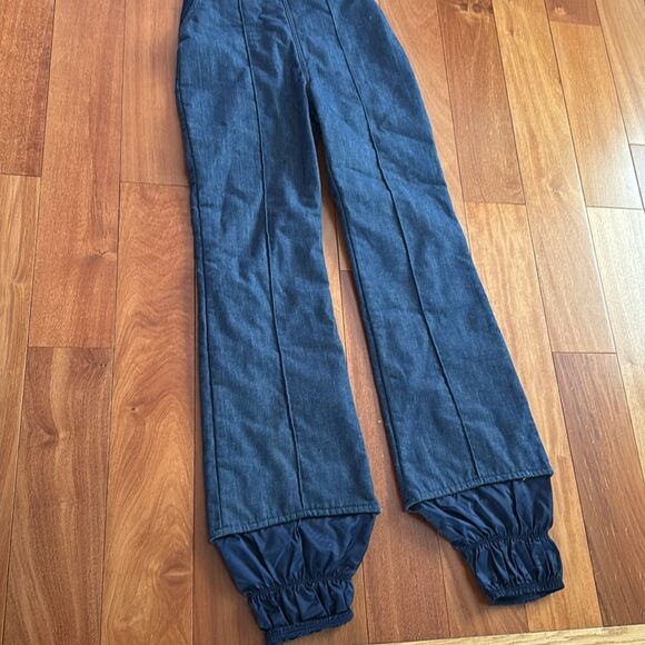 Levi's Vtg 70s Ski Bib Denim Blue Jean Snow Suit Overalls Apres Womens 10/12 - Picture 3 of 16